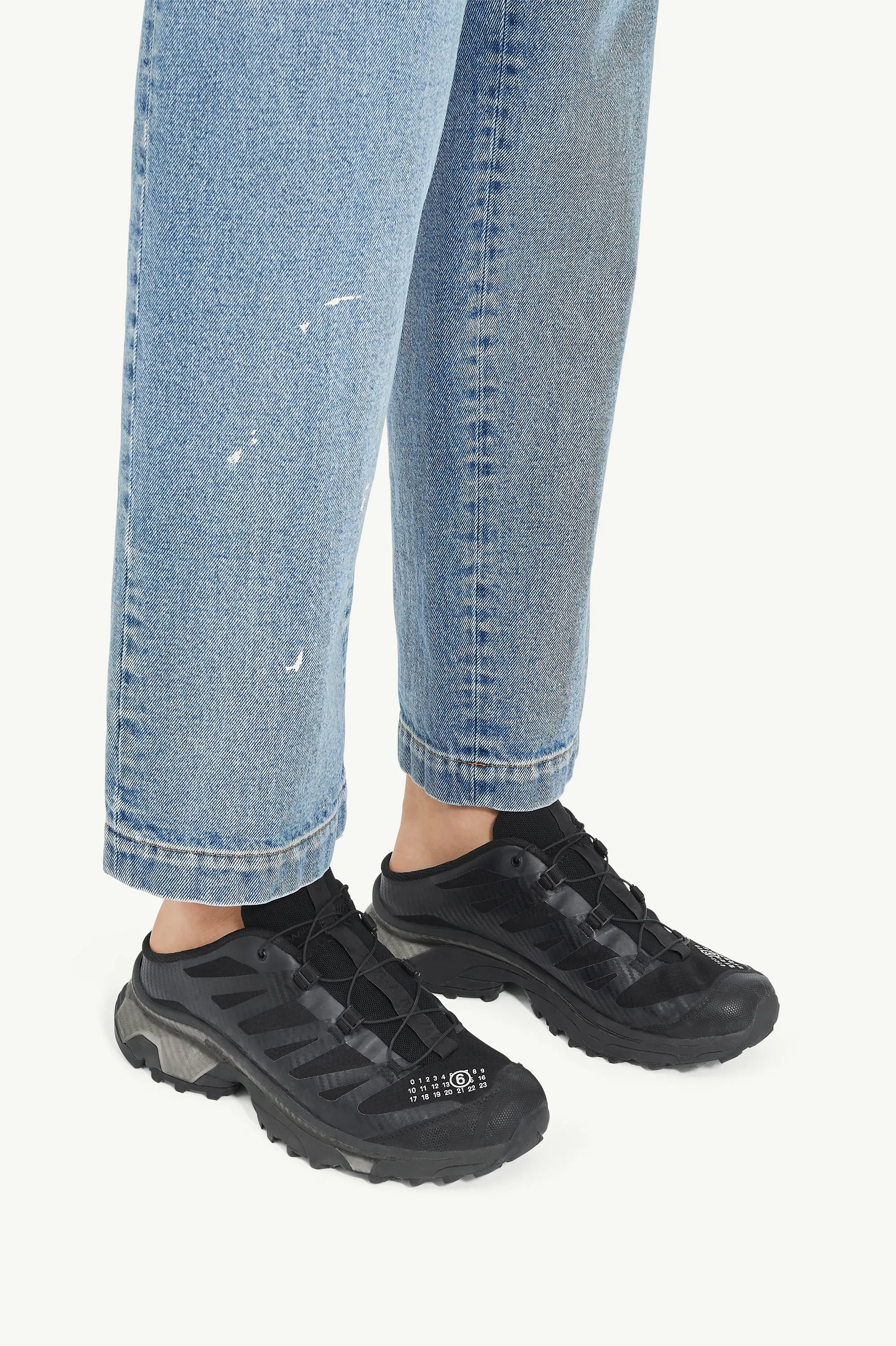 【MM6 Maison Margiela x Salomon】コラボ Sneakers エムエム6 メゾン マルジェラ」と「サロモン」が初コラボ